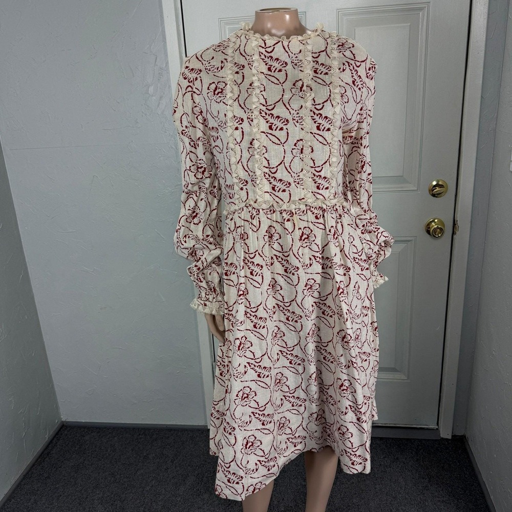 Vintage 70s Dress Handmade Floral Cotton Long sleeve Hippy Prairie Lace D4-10